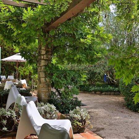 Logis Hotel Castel Mouisson Barbentane Luaran gambar