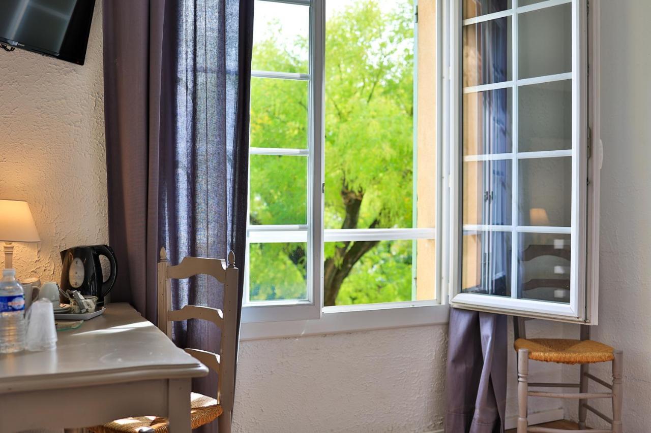 Logis Hotel Castel Mouisson Barbentane Luaran gambar
