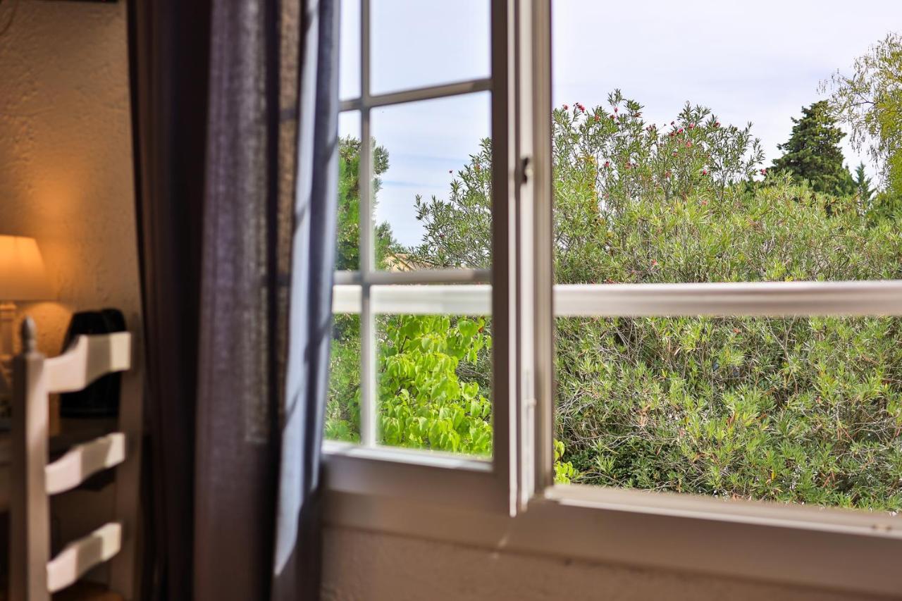 Logis Hotel Castel Mouisson Barbentane Luaran gambar