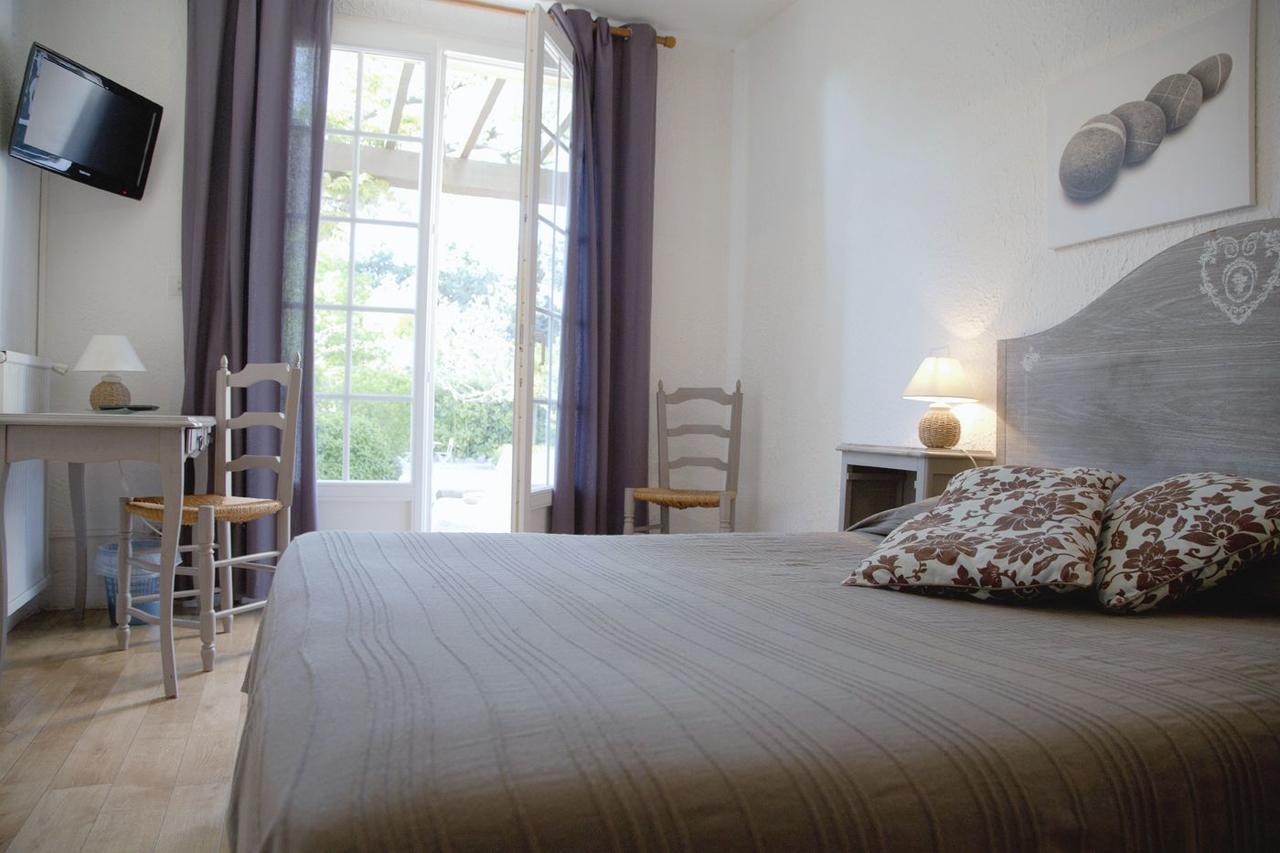 Logis Hotel Castel Mouisson Barbentane Luaran gambar