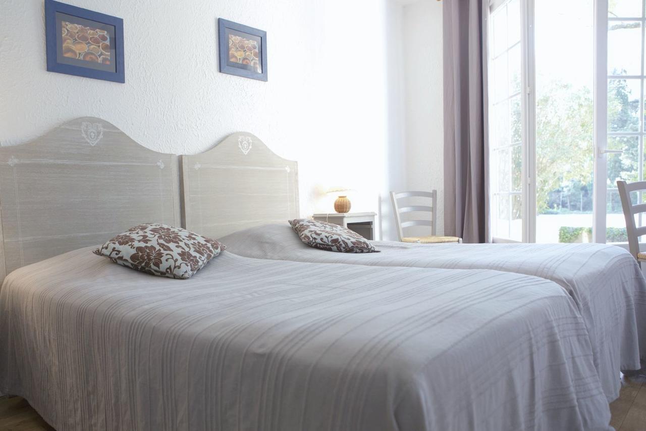 Logis Hotel Castel Mouisson Barbentane Luaran gambar